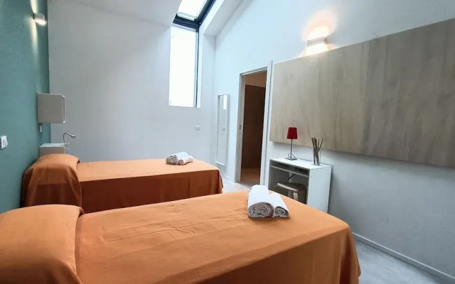 Bed and Bike Hostel