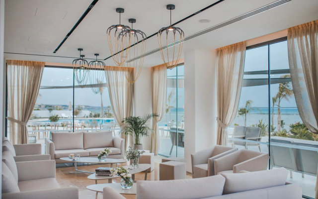 Lebay Beach Hotel