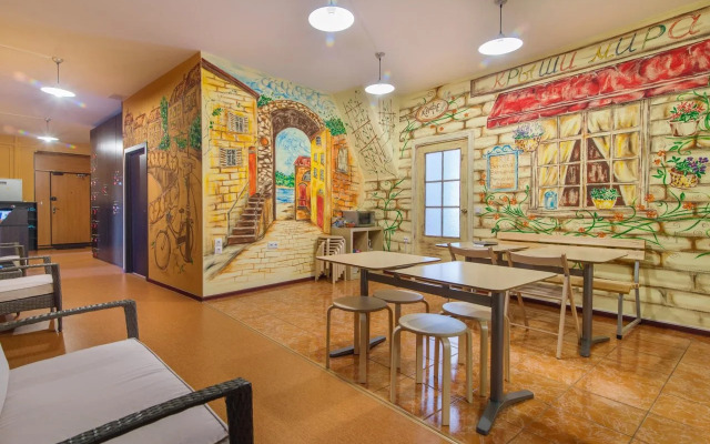 Kryshi Mira hostel