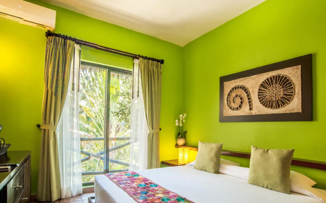 La Tortuga Hotel & Spa