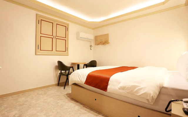 Yeongdeungpo Hotel Geugose