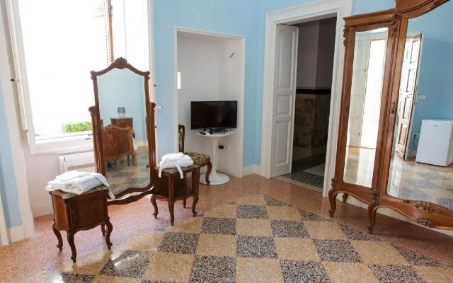 Villa Degli Angeli