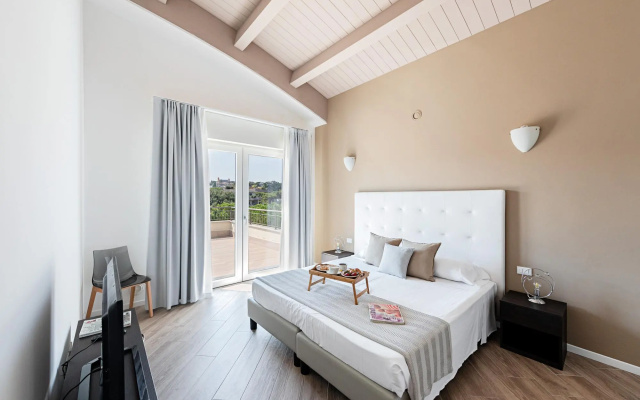 Residenza Miralago With Pool - Penthouse With Lake View
