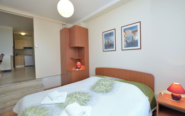 Apartments Ljubomir