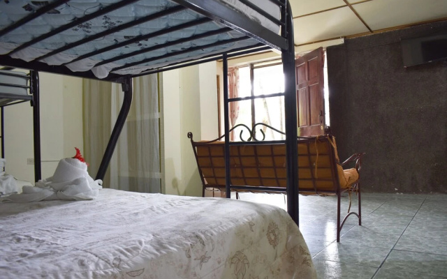 Hotel Quepos Paraíso