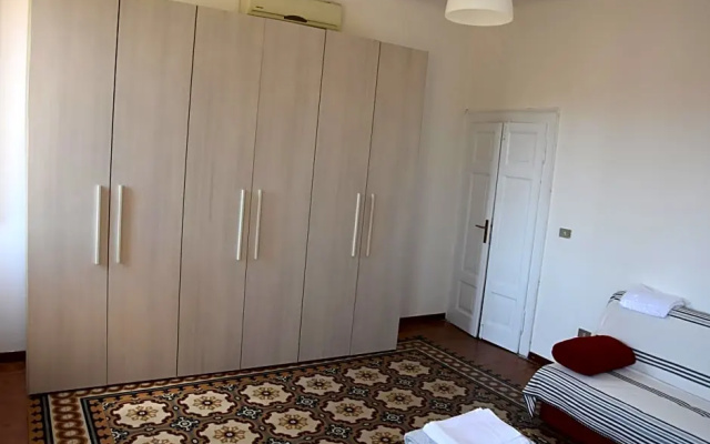 Stay in Verona Center