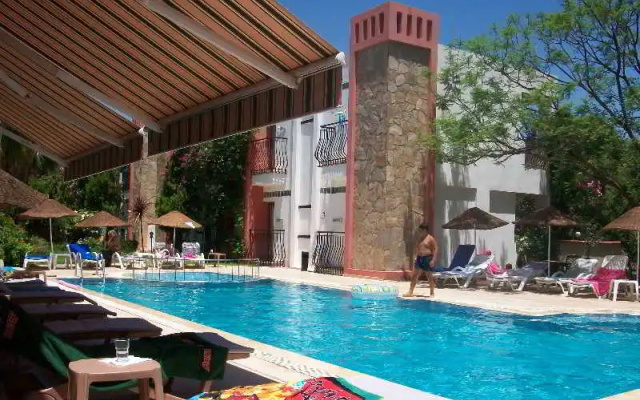 Kriss Hotel