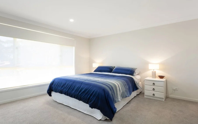 Kentia Drive 28