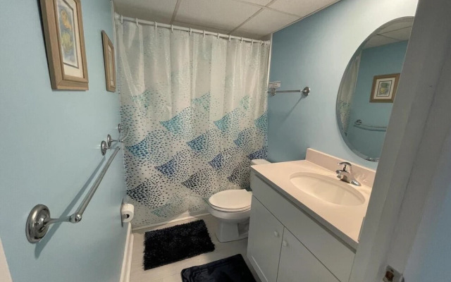 Ocean Hideaway 111 2 Bedroom Condo by RedAwning