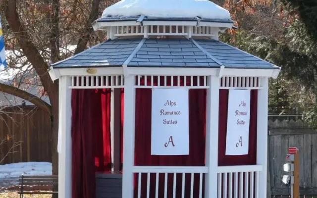 Alps Romance Suites