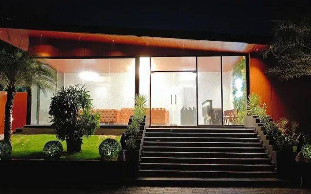 HF Pool Resorto