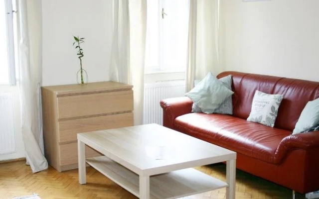 Honey Hostel
