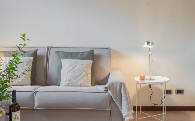 Plinio 10 in Como With 2 Bedrooms and 2 Bathrooms