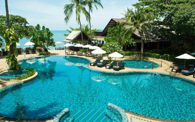 Отель Peace Resort Самуи бассейн