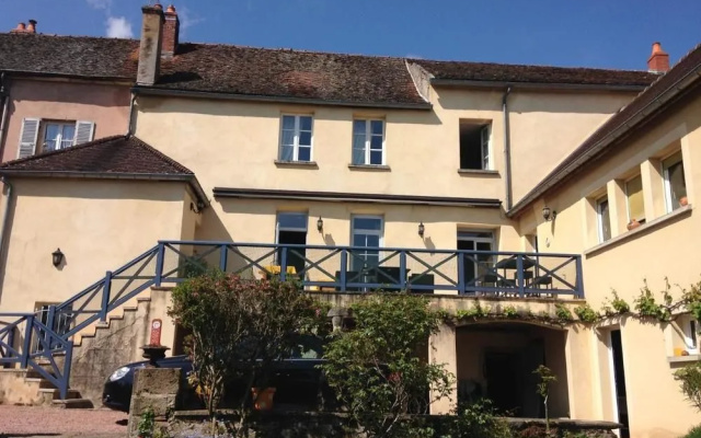 hotelImage