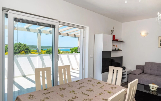 Stunning Home in Ljubac With Wifi and 2 Bedrooms