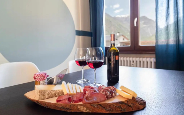 LOFT TIRANO 3 minuti dal Bernina Express