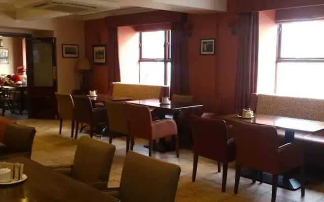 Munster Arms Hotel