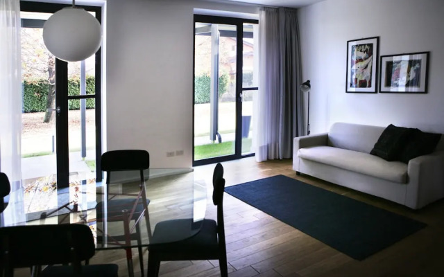 Mxp Rooms Guest House