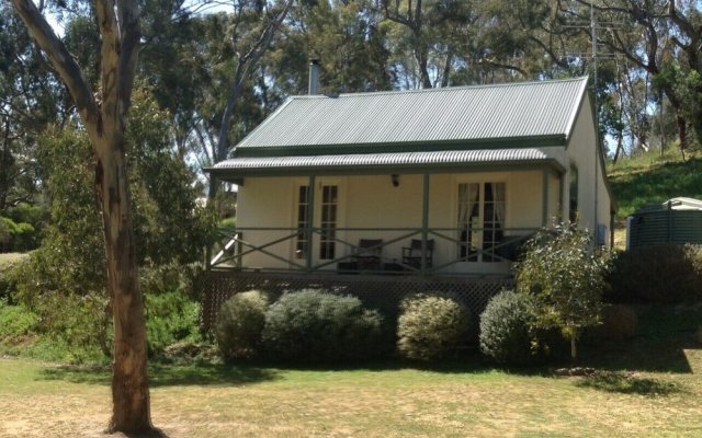 St Helen S Country Cottages In Clare Australia From 172 Photos