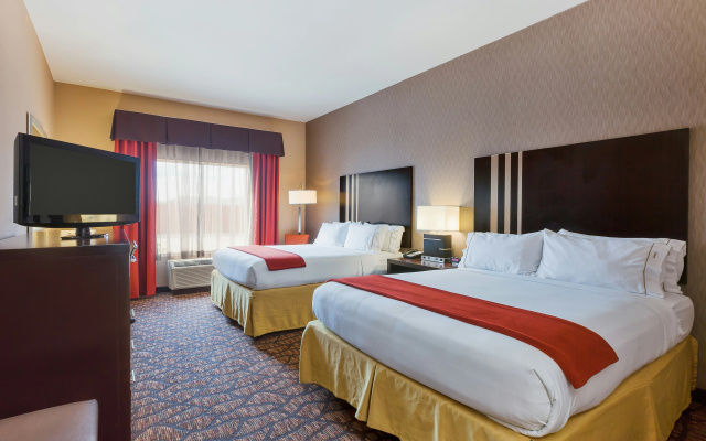 Holiday Inn Express & Suites Alpine Southeast by IHG