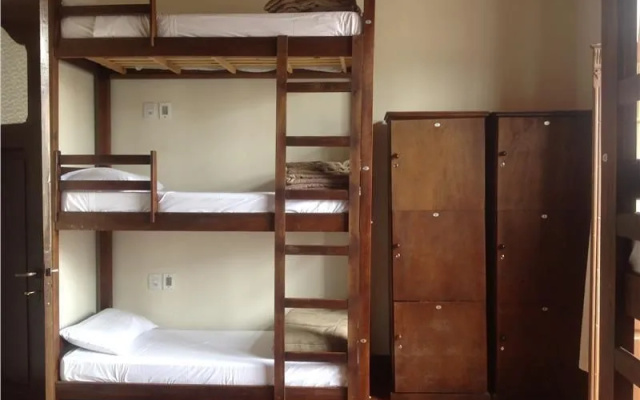 Bela Curitiba Hostel