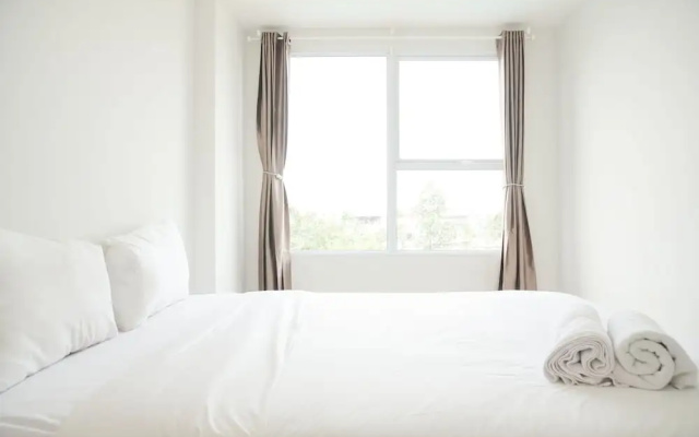 Good And Comfy 1Br (No Kitchen) At Citra Living Apartment