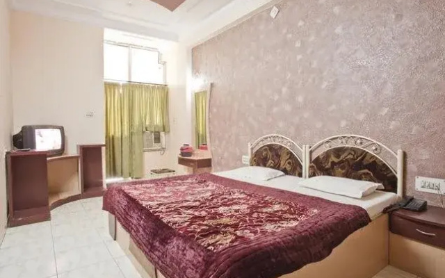 Hotel Anand Palace