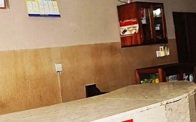 Golden King Apartment Hotel