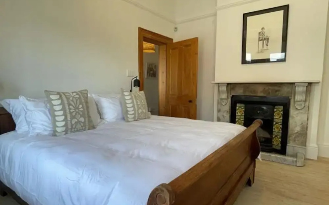 FIR Villa 3 Bedroom House Greenpoint