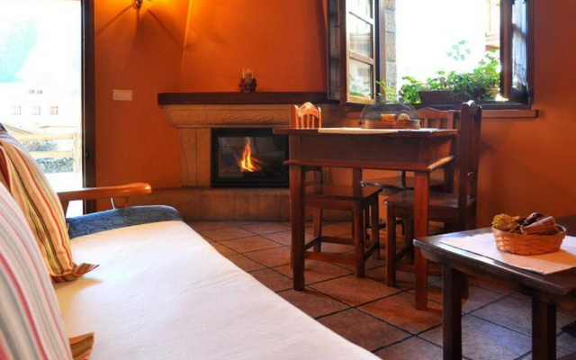Casas Rurales Los Llares
