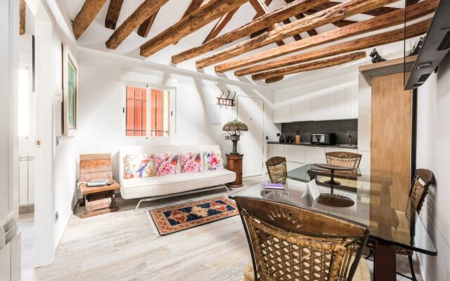 Отель Malasaña San Ildefonso City Center комната для гостей