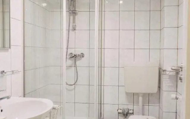Apartment-EG-02