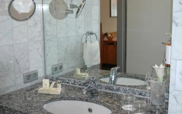 Best Western Premier Steubenhof Hotel