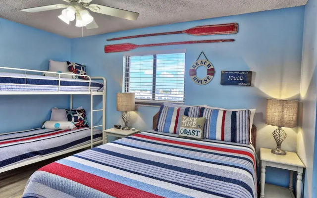 Ocean Sands 1-1002