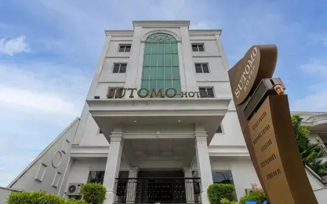 Sutomo Hotel Losari Makassar By LIFE