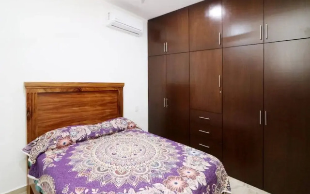 Reginas Apartments