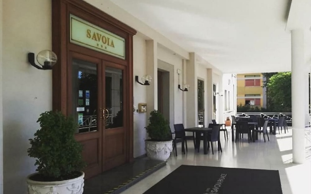 Отель Albergo Savoia Palace Кьянчиано Терме вид на фасад