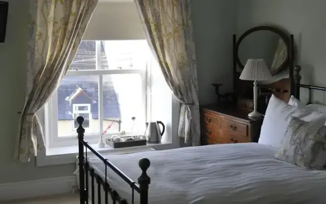 Wisteria House B&B