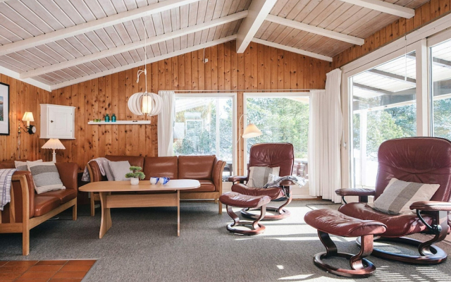 Sun-kissed Holiday Home in BlÃ¥vand near Sea