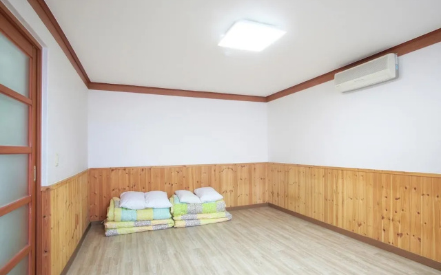 Jungmun Wow Pension