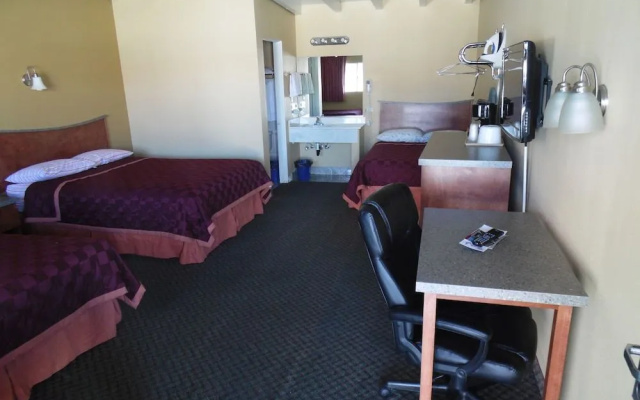 Trails Motel