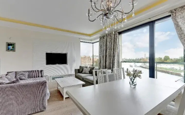 Motlawa River Apartment
