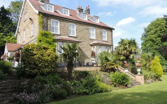Moorlands Country House
