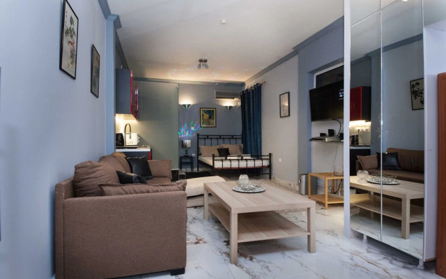 Modern Athenian City Center Studio