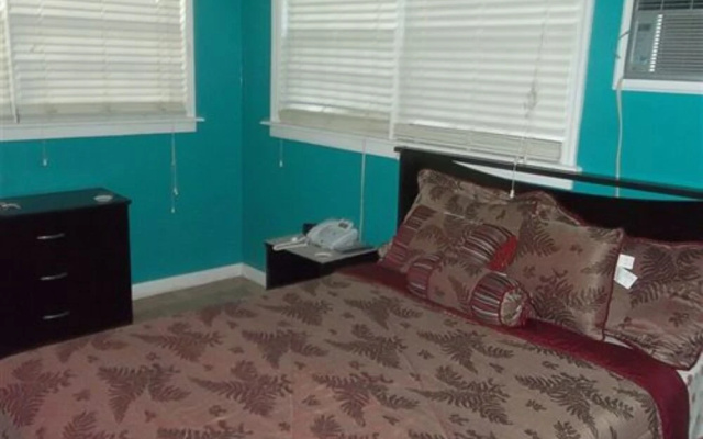 The Colonial Rental Suite