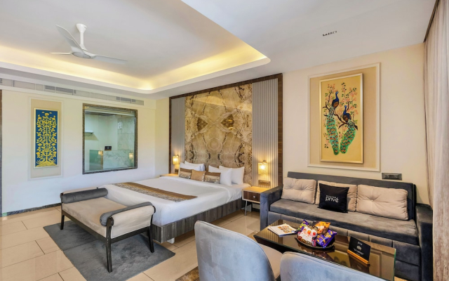 Mountain Creek 7BHK Villa by ELIVAAS