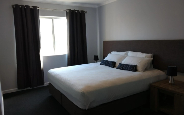 Oasis Private 2 Bed Apartment