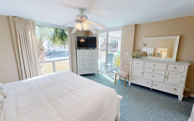 Shoreline Towers 3024 2 Bedroom Condo