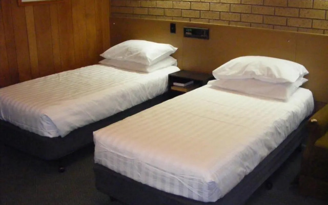 Eaglehawk Motel